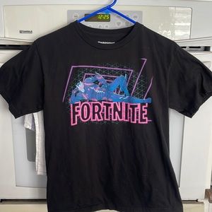 Fortnite Tshirt Black Size Youth Large